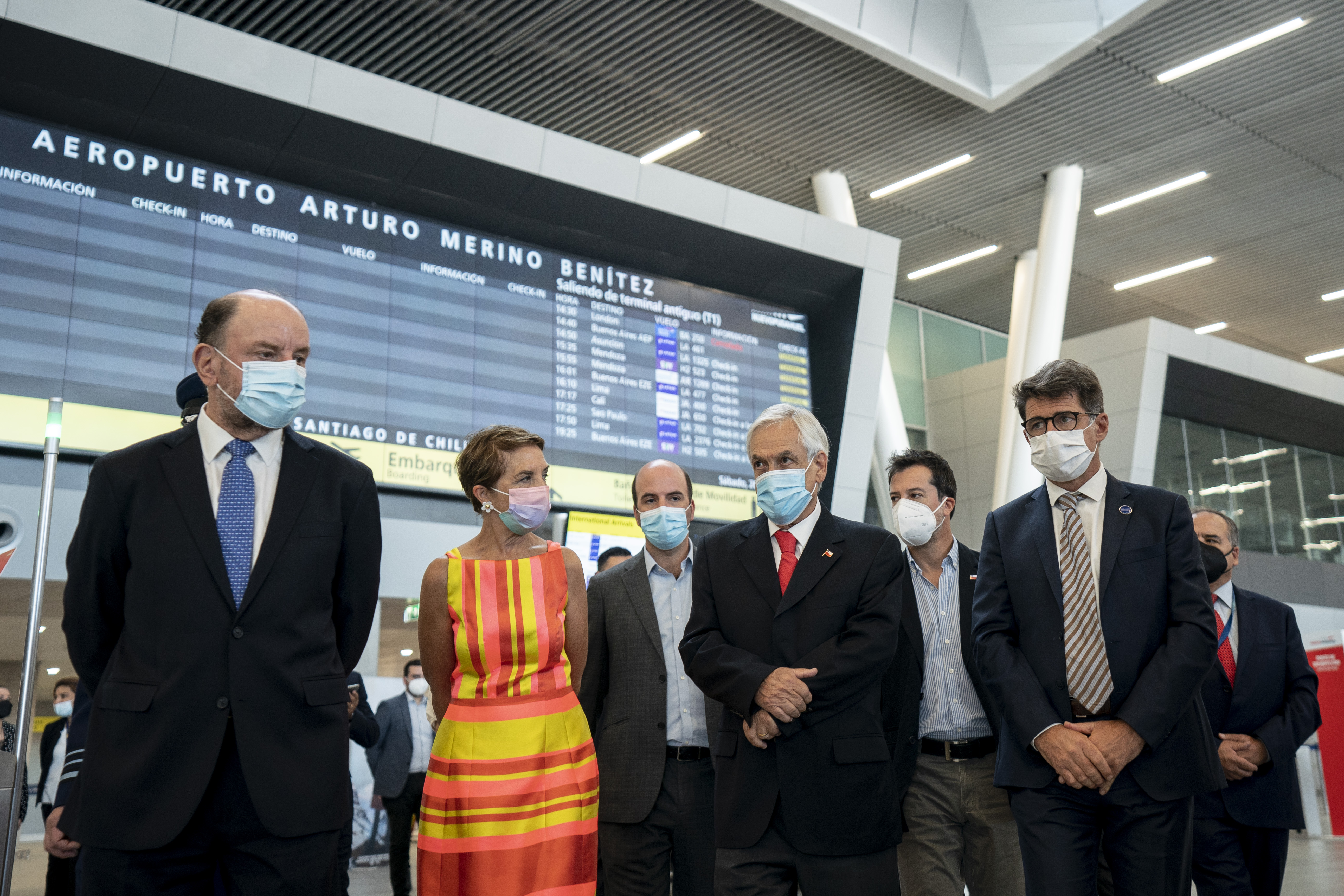 Gobierno inaugura el nuevo Terminal Internacional (T2) del Aeropuerto Comodoro Arturo Merino Benítez